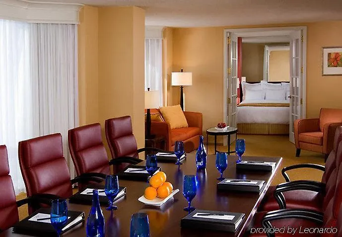 Hotel Hampton & Chicago