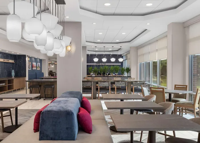 Hotel Hampton & Chicago 3*