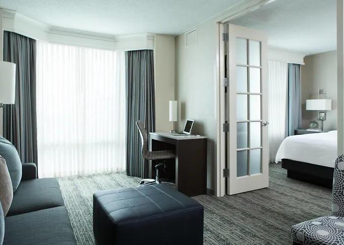 Hotel Hampton & Chicago Downers Grove