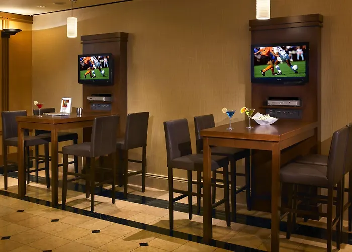 Hotel Hampton & Chicago 3*