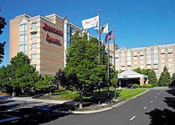 Hampton & Chicago Hotel Downers Grove